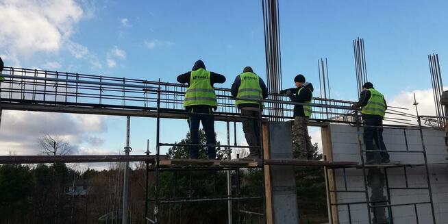 Budowa domów, stany surowe, więźba, murowanie, fundamenty