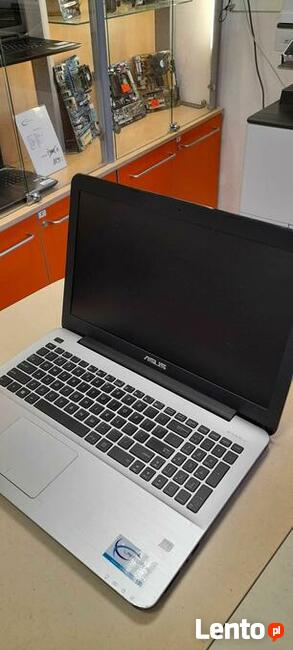 Laptop Asus X555L