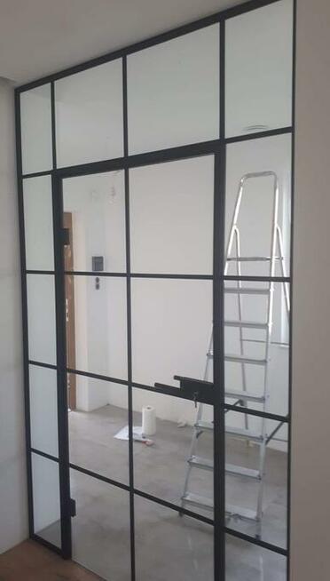 Zabudowy szklane, drzwi , przeszklenia wewnętrzne