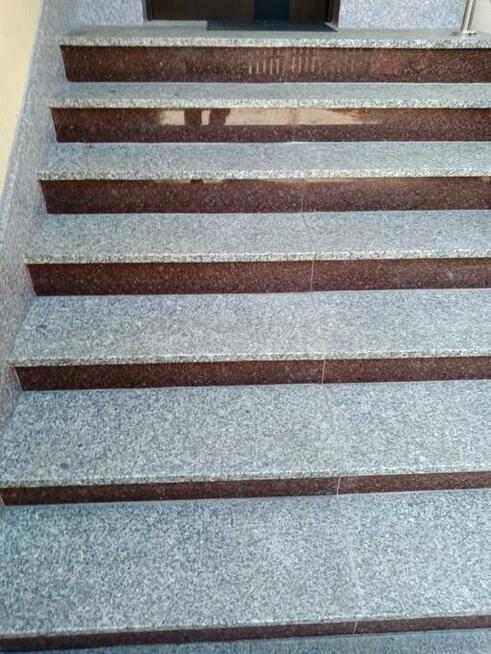 Posadzki Schody z kamienia marmur granit konglomerat