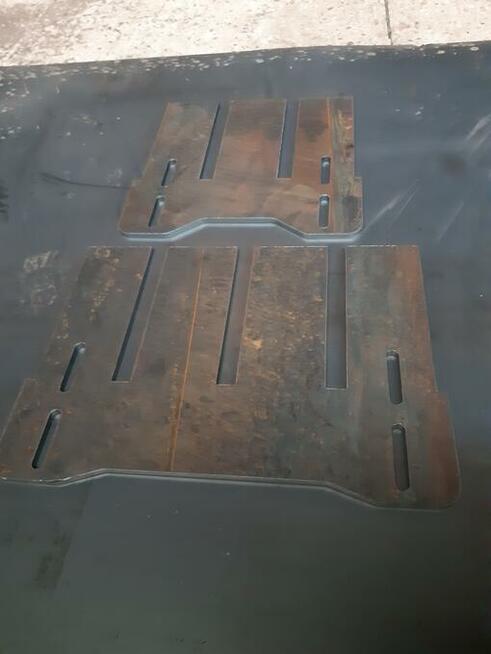 Cięcie blach laserem, gięcie, spawanie. Konstrukcje stalowe.