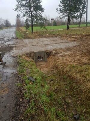 Budowa zjazdu na działkę