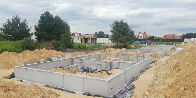 Budowa domów, stany surowe, więźba, murowanie, fundamenty