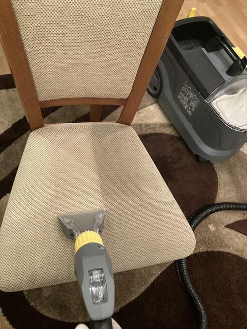 Pranie tapicerki meblowej sofy fotele Czyszczenie tapicerki