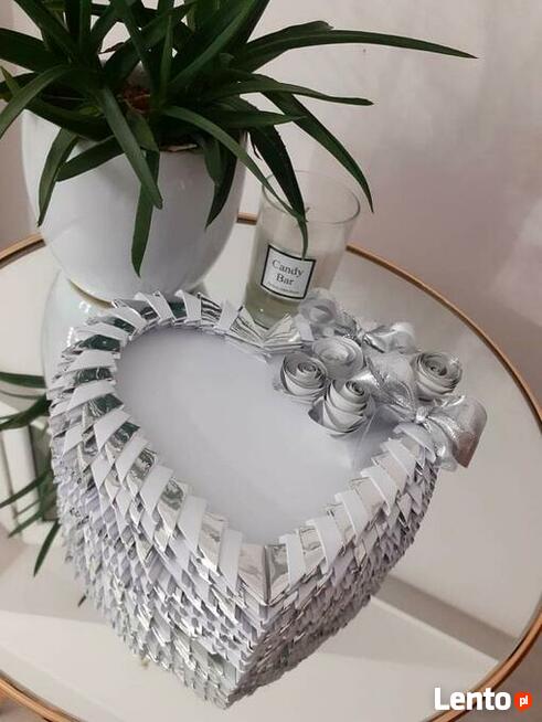 Szkatułka w kształcie serca-walentynki, Dzień Babci/Kobiet