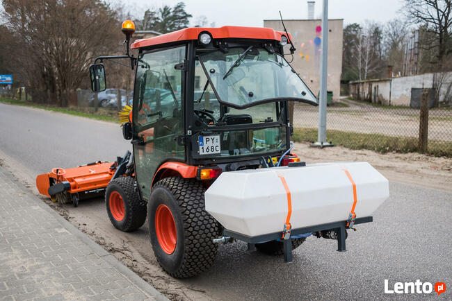 Zamiatarka kosz, zraszanie ZMW napęd WOM lub hydrauliczny