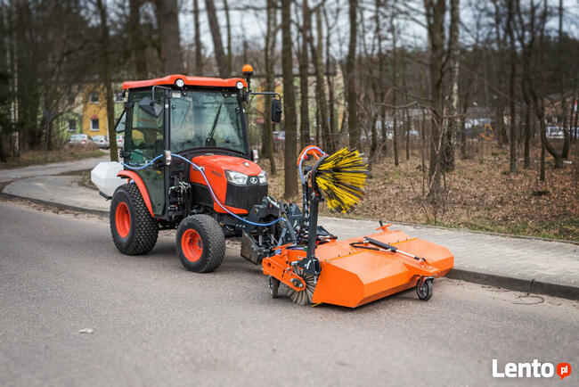 Zamiatarka kosz, zraszanie ZMW napęd WOM lub hydrauliczny