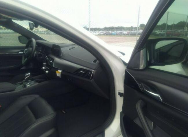 BMW M5 2019, 4.4L, 4x4, COMPETITION, od ubezpieczalni