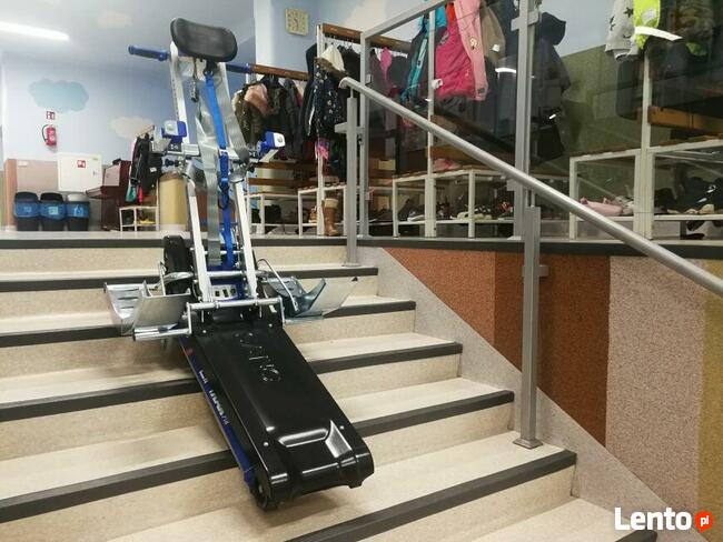 Schodołaz do aresztu lub zakładu karnego, więzienia