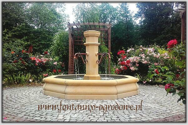 Producent kamiennych fontann. Fontanny miejskie i parkowe.