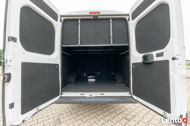 Transport gości weselnych Bus VIP 9 osób komfort i luksus