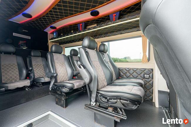 Wynajem busa VIP 9 osób 9-cio osobowy komfort i luksus