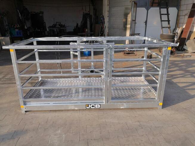 Kosz narzędziowy do JCB, MERLO, MANITOU, skrętny