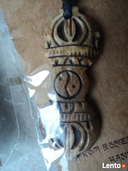 Tybetańskie amulety z kości byka Ręcznie robione. p 4-3 cm