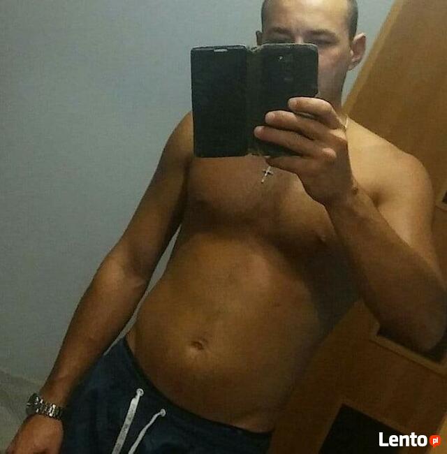 Koledzy 30 50 parę lub kobietę ...mamy lokal