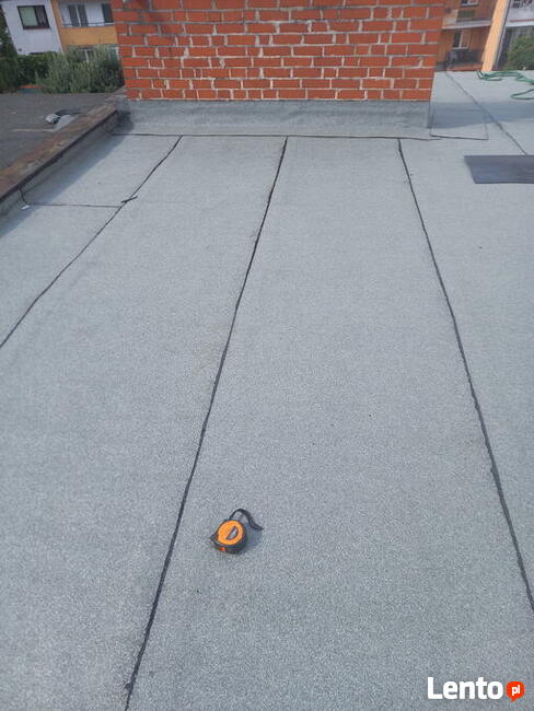 DEKARZ. DACHY PŁASKIE.Izolacja dachów, Papa termozgrzewalna