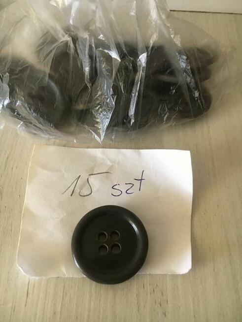 Guziki 584szt+Gratis