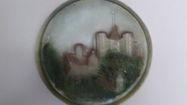 Talerze ozdobne na ścianę