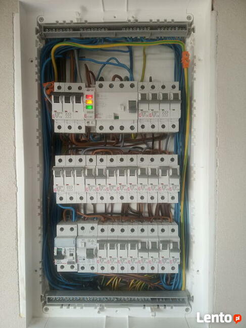 Instalacje elektryczne. Elektryk