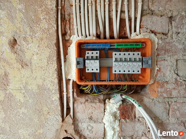 Instalacje elektryczne. Elektryk