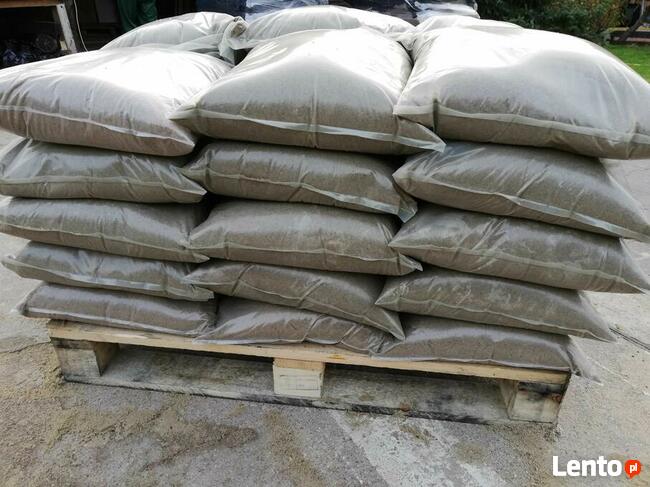 Piasek do piaskownicy / Wymiana piasku / Piasek z atestem