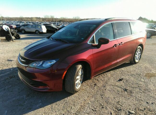 Chrysler Voyager 2020, 3.6L, LXI, porysowany lakier