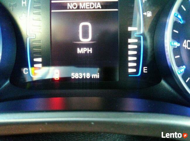 Chrysler Voyager 2020, 3.6L, LXI, porysowany lakier