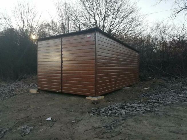 Garaż blaszany 3x5 w wersji drewnopodobej, blaszak