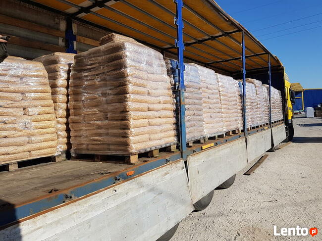 Brykiet drzewny/ trocina mieszana /magazynowany Eko Park