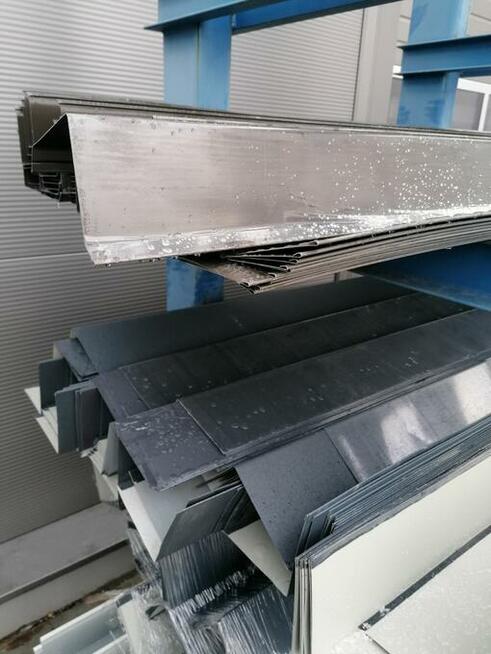 Obróbki blacharskie na dach / parapety / blacha II gatunek