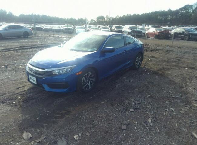 Honda Civic 2018, 2.0L, porysowany lakier