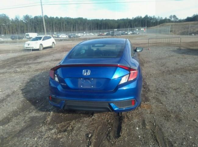 Honda Civic 2018, 2.0L, porysowany lakier