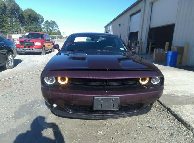 Dodge Challenger 2021, 3.6L, SXT, porysowany lakier