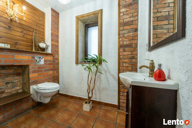 OKAZJA.Willa w stylu włoskim. Dwurodzinna.Gabinety.240 m2.