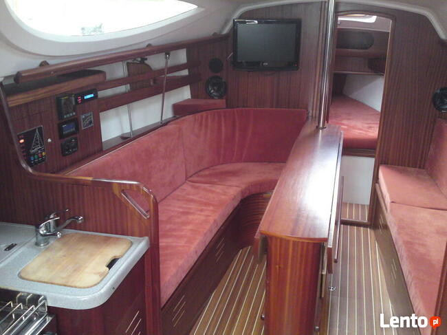 czarter jachtu Maxus33