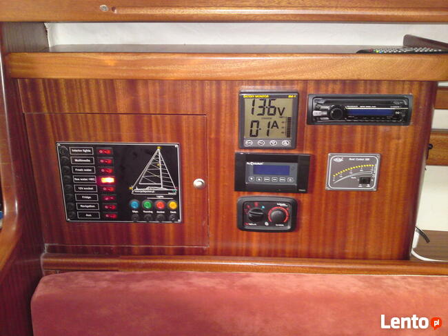 czarter jachtu Maxus33