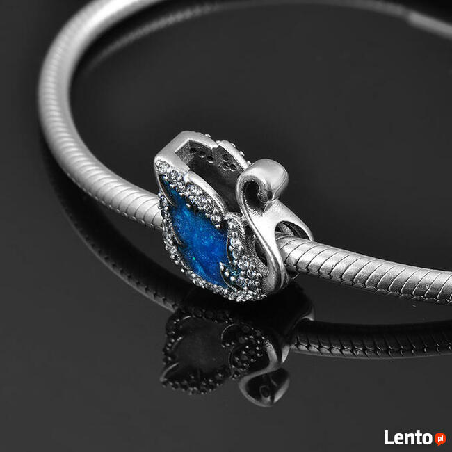 Pandora Charm koralik zawieszka motyl pave