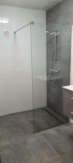 DOŚWIADCZENIE W ZAKRESIE PRAC REMONTOWO- WYKOŃCZENIOWYCH