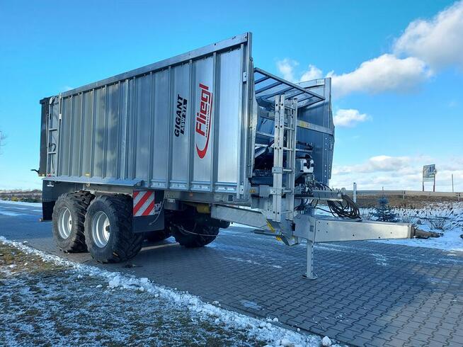 Doradca Klienta ds. maszyn rolniczych