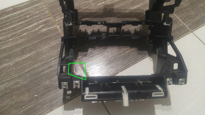 Kosz 2DIN nawigacji klimy do Audi A3 S3 RS3 8P - patrz opis