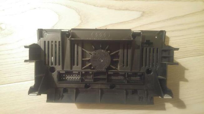 Panel climatronic grzanie siedzeń do Audi A3 S3 RS3 8P LIFT