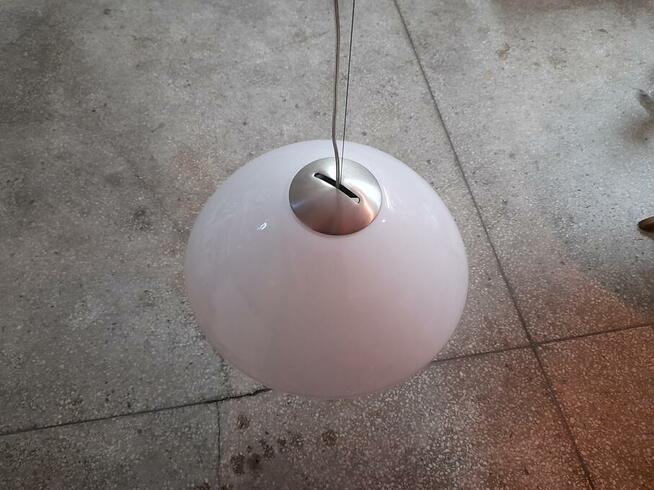 Lampa wisząca wloskiej firmy do jadalni nad stół