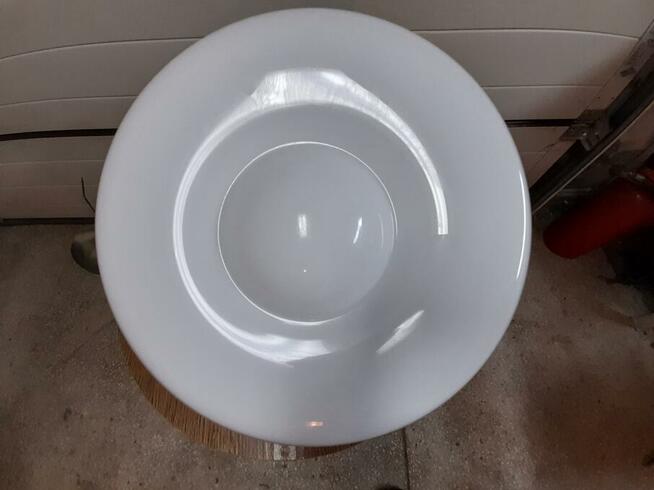 Lampa wisząca wloskiej firmy do jadalni nad stół