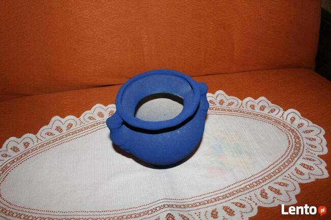 Wazonik na sztuczne kwiaty