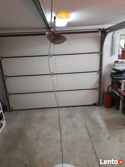 Lampa wisząca wloskiej firmy do jadalni nad stół