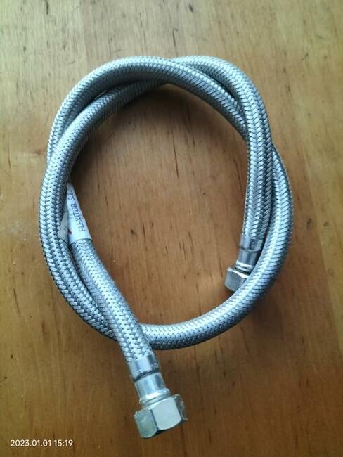 Waż stalowym oplocie 3/8 na 3/8 cala do kompaktu WC