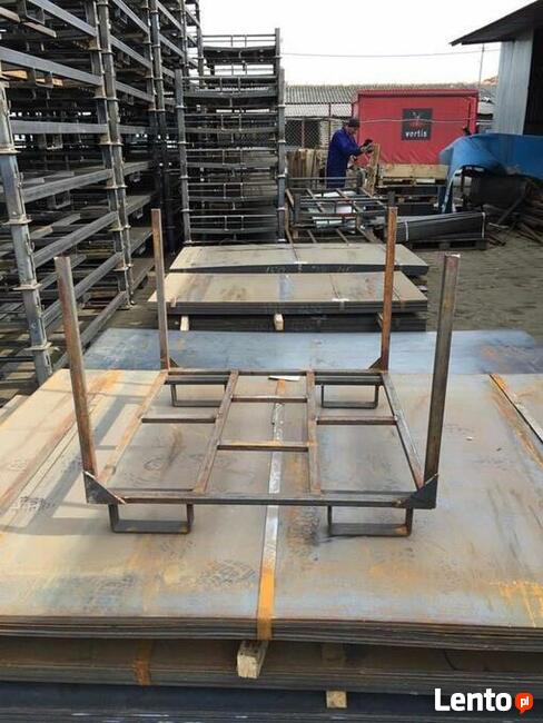 Pojemnik stalowy, przemysłowy, palety metalowe, konstrukcje
