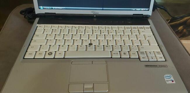 Fujitsu Siemens Lifebook S7110