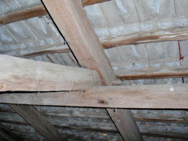 SIEDLISKO - zabudowana działka rolno-budowlana 4573 m3