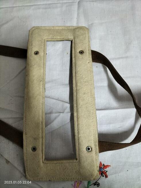 Gorset ortopedyczny zapinany na 4 paski